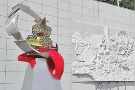 《义勇军进行曲》的三重精神维度图片