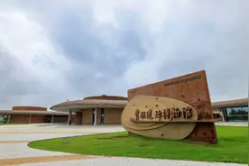 何以中国 行走河南丨穿越9000年，远“骨”笛声吹奏出文明星火图片