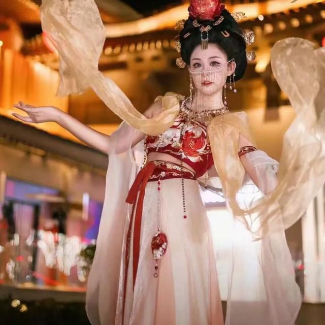 夜夜耶耶~解锁暑期夜游曲江的N种打开方式
