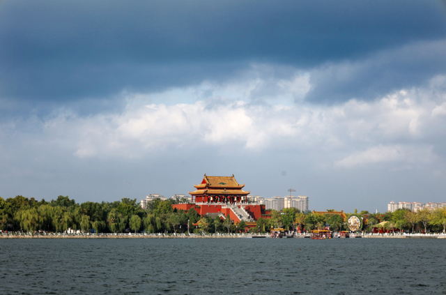 现在来开封，就做这三件事！