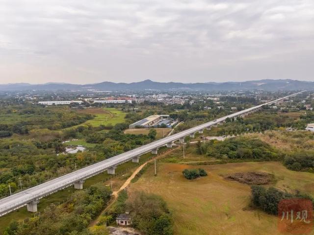 四川即将拥有全球最快高铁！李白看了都得点赞