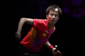 （体育）乒乓球——WTT澳门冠军赛：林高远晋级图片