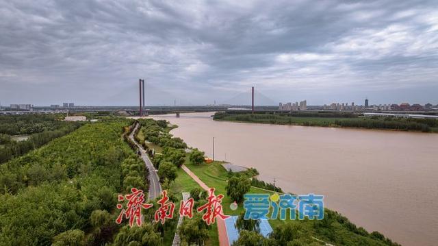 一年四季 泉在济南丨济南百里黄河公路生态廊道：生态与人文交融的打卡胜地