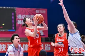 四川女篮晋级WCBA季后赛八强图片