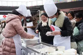 百里杜鹃：多彩活动“闹”元宵图片