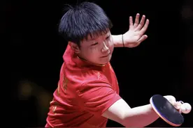 多哈世乒赛|孙颖莎4：3击败王曼昱，成功卫冕女单冠军图片