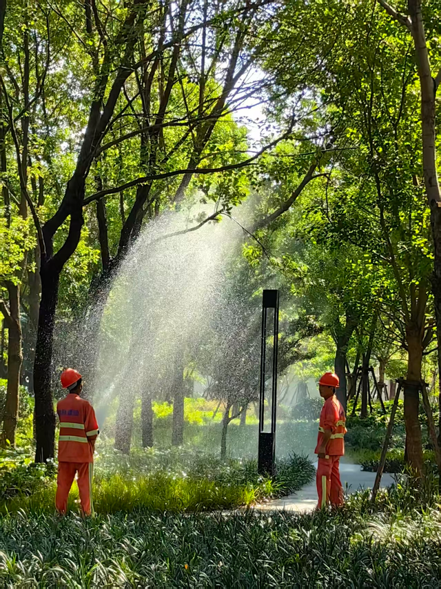 闵行人的嘴真严啊，街头那么多公园却不说……