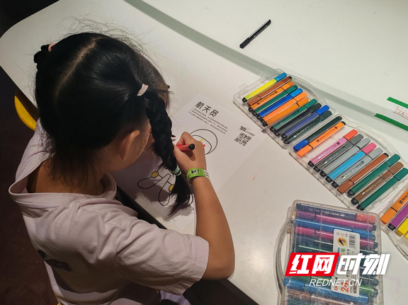 组图 | “亲子游”去哪玩？南岳祝融探火太空体验馆迎客忙
