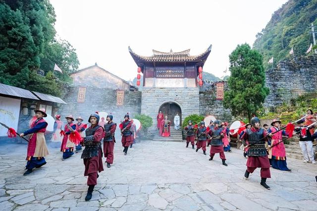 向“轻”而行、“重”塑价值！贵旅集团助力打造世界级旅游目的地