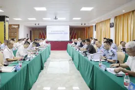 飞行表演亮点十足、精彩纷呈！第十五届中国航展飞行组织指挥领导……图片