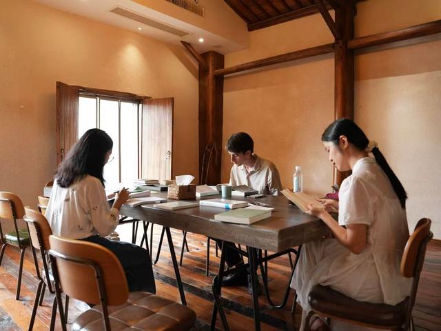 文化传薪·县域焕新② | 松阳：探访古村落，探寻从空心村到网红村的蝶变