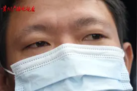 泪目！贵州男子5岁被拐，30年后终于归家！团聚时生母突然下跪……图片