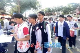 2025年济南中考今日开考，8.8万余名考生奔赴考场图片