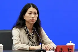 解码超充之城：充电设施4.6万个，今年打造500米超充圈图片