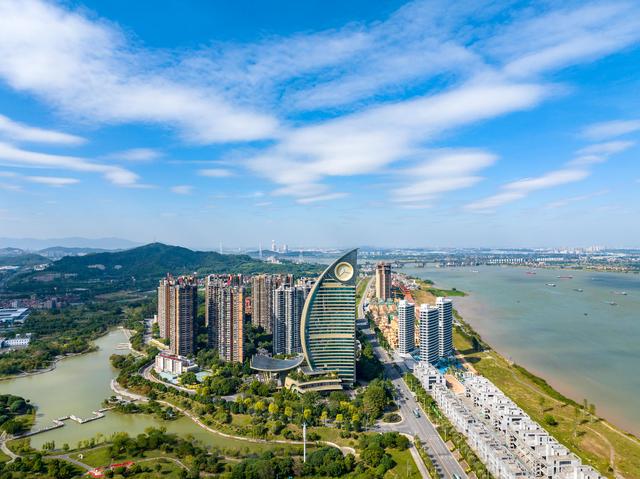 深读丨高明文旅蓬勃发展，构建“四山两江”新格局