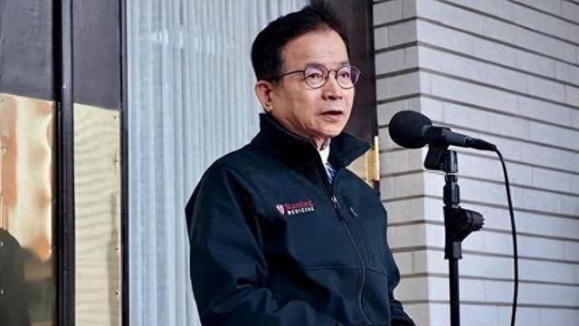 蓝营民代批台行政团队改组换汤不换药
