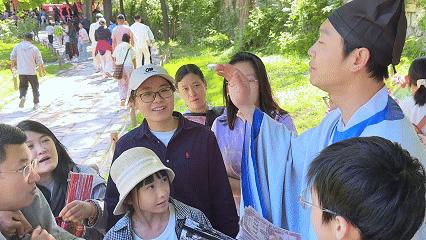 一座千年古刹的“诗意突围”：灵岩寺景区如何以诗词互动撬动文旅新生态