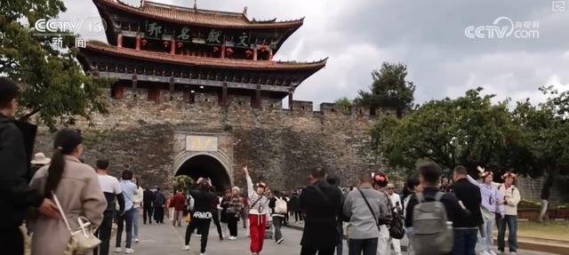 “影视+”多元跨界融合借“风”而为、顺“风”而上激活文旅“大市场”