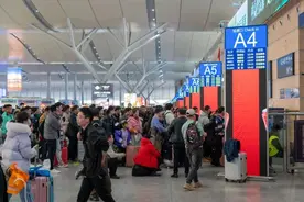 每隔5秒精准刷新候车室旅客人数 春运新“神器”助力智慧出行图片