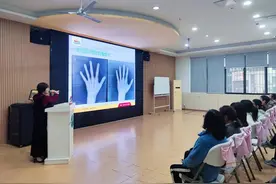 小米熊儿童医院走进幼儿园开展“生长发育”科普讲座图片