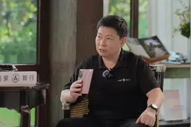 余承东称三折叠产量定少了，本想春节前至少产100万台，“大家说疯了，实际情况比我更激进”图片