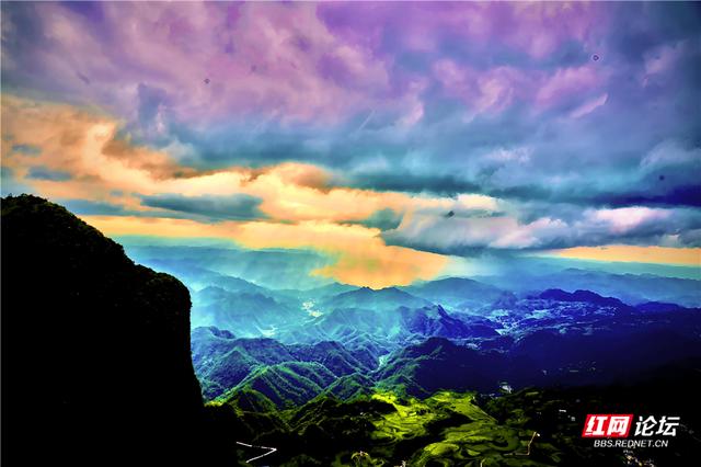 【每日一图@湖南】云游湘西八面山，看治愈系夏日风景