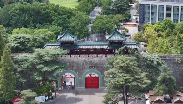 南京城墙解放门至玄武门段焕新回归！总里程达6公里，票价恢复到30元/人