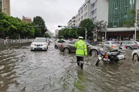 注意！开学遇上早高峰，昆明主城区多个路段车流量大图片
