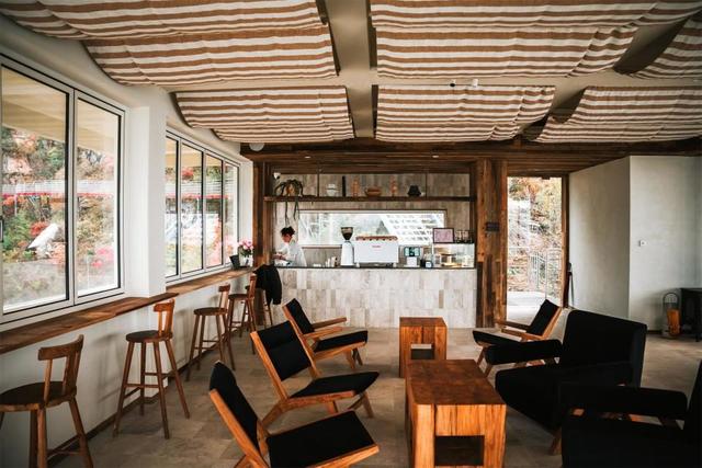 小雪丨崖壁冰瀑、高空雪景……潭溪山壮美冬景进入倒计时→