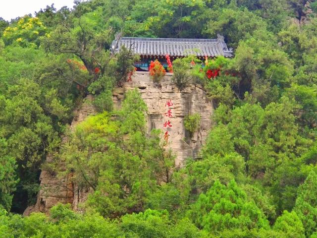 解锁“美拉德”色系！东平的秋天是懂氛围感的