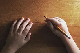 教育“焦虑”图片