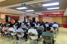 深圳市龙华区民治街道“政务直通车”跑出惠企加速度图片