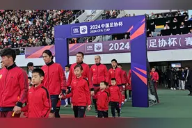 开门红！青岛中青英联足协杯首战告捷，2比0力克山西龙城人图片