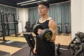 从200多斤瘦到150斤！湖南大二男生整容式减肥秘诀是…图片