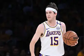 队记：湖人不会交易里夫斯 除非能用他换来顶级内线球员图片