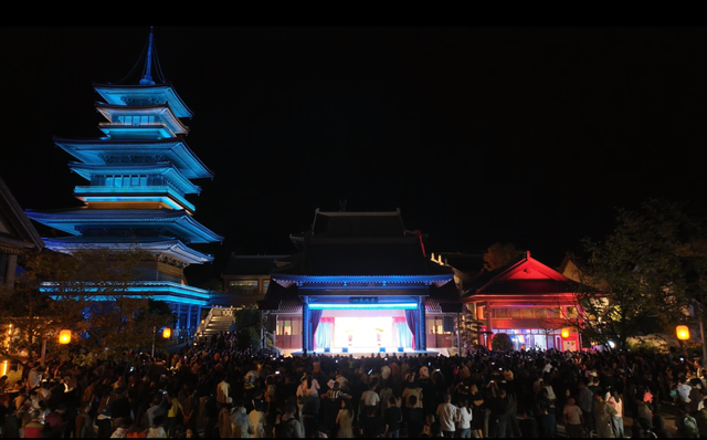 吃口鱼面听段戏 机器人前看非遗——解锁黄梅文旅国庆“流量密码”