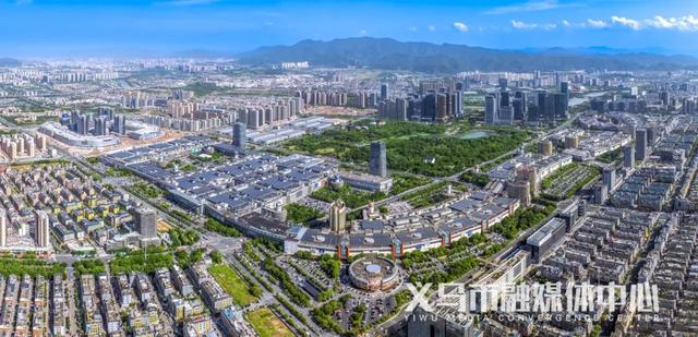 拨浪鼓摇响春晚舞台！世界义乌何以吸引全球目光？