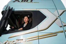 “她”力量丨货车女司机谢琳：一路奔忙 一路温暖图片