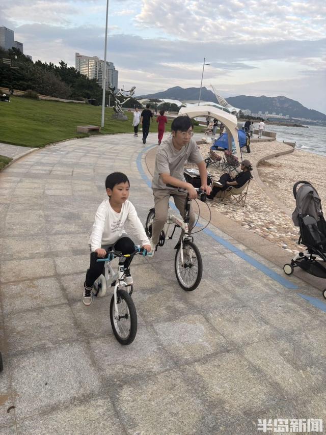 秋日亲子骑行乐悠悠