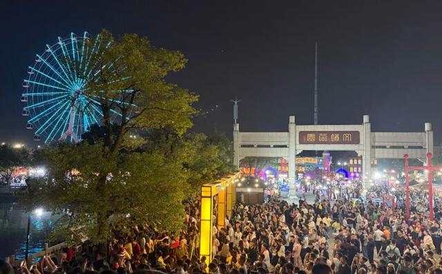 三水萌宠乐园+1！周末快带毛孩子来撒欢