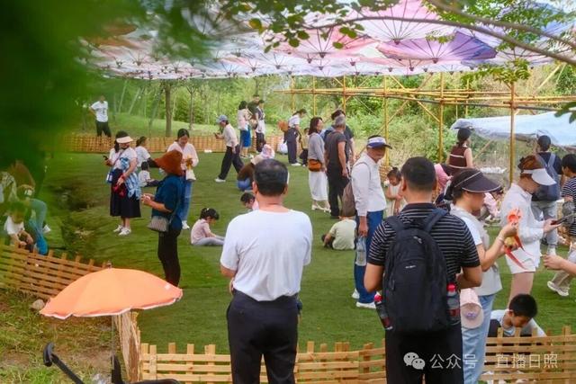 日照天台山旅游区人气爆棚！