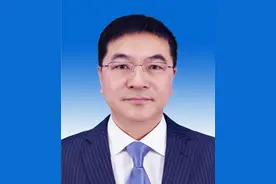 杨建文已任中央网信办副主任图片