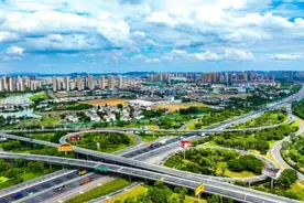 无锡：通用机场+1，S2线宜兴站开建，赏樱专线免费乘图片