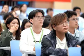 5325名南京马拉松志愿者接受岗前培训图片