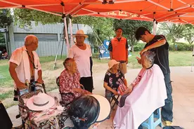 山东滕州：便民志愿服务走进社区图片