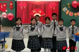 潍坊市奎文区德信现代小学举行期末戏剧展演图片