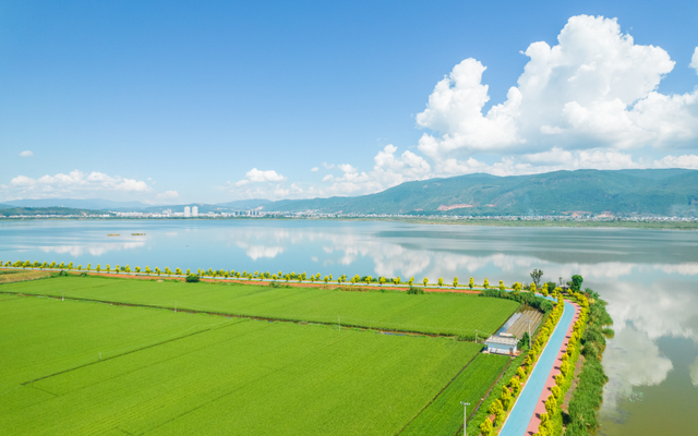 【早安云南·云游】漫游异龙湖，赴一场山水之约