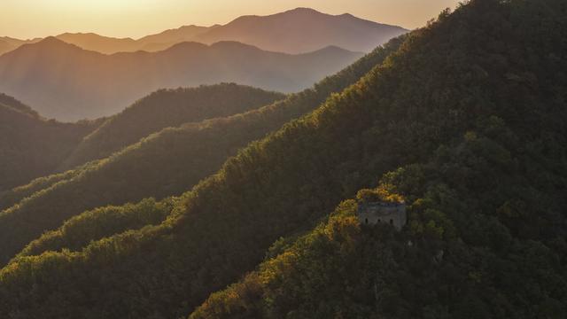 河北迁西：秋到青山关