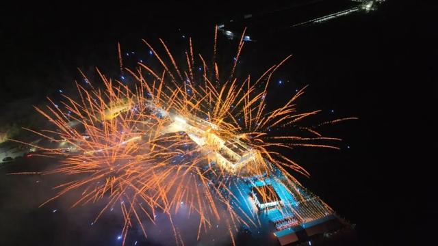 三天三场，免费烟花大秀！三水承包你的新年浪漫