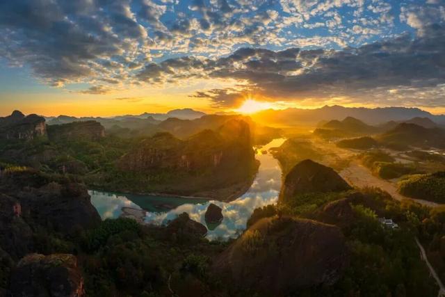 看村晚·游山水·享康养｜2026“龙虎天下绝·相见村晚”1月30日定档！